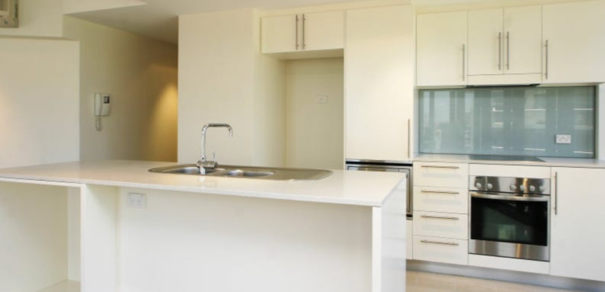Light-Filled Two Bedroom Apartment, 1 carpark, 6 months lease only